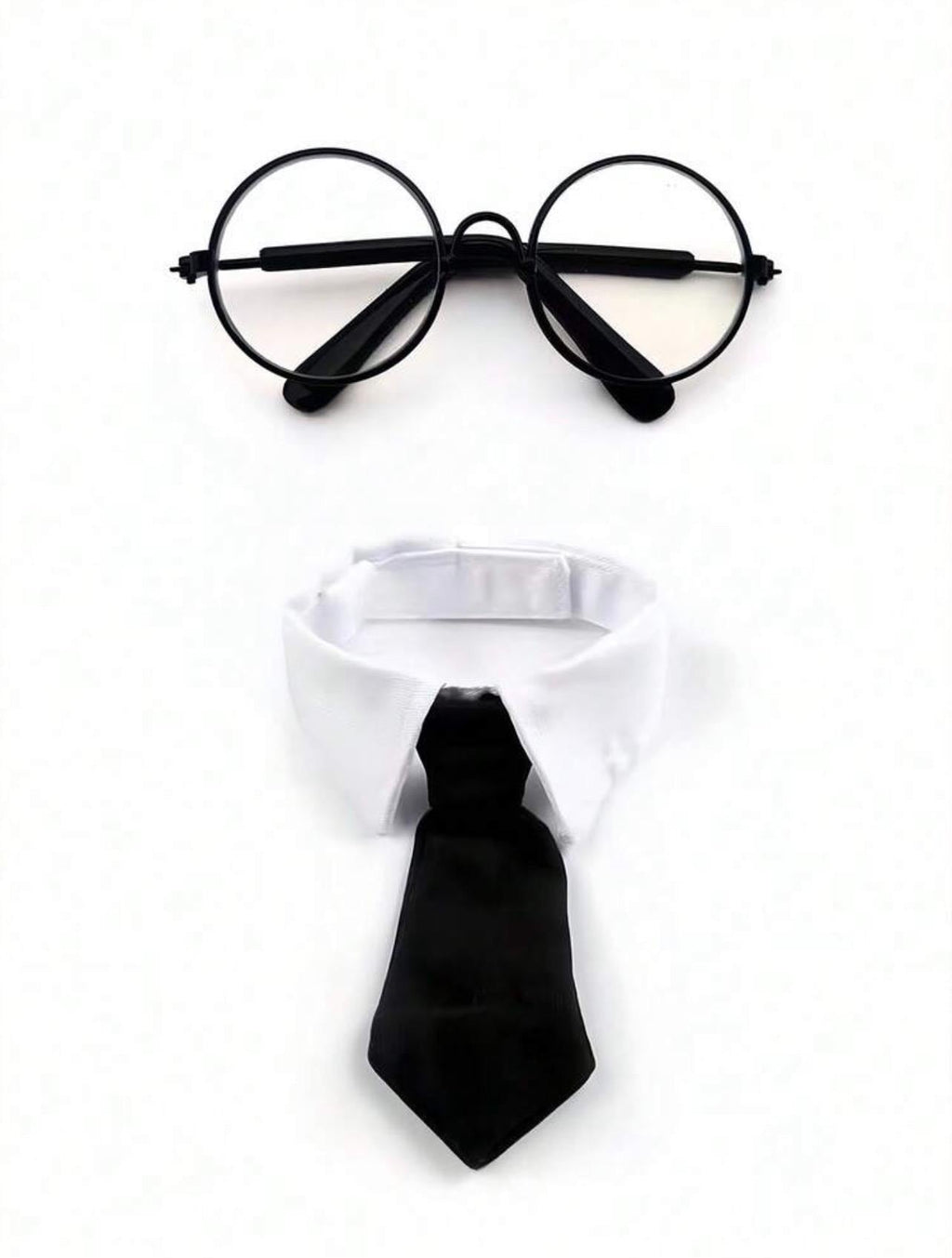 Halloween goes out – ends Sunday/Pferta Termina el Domingo